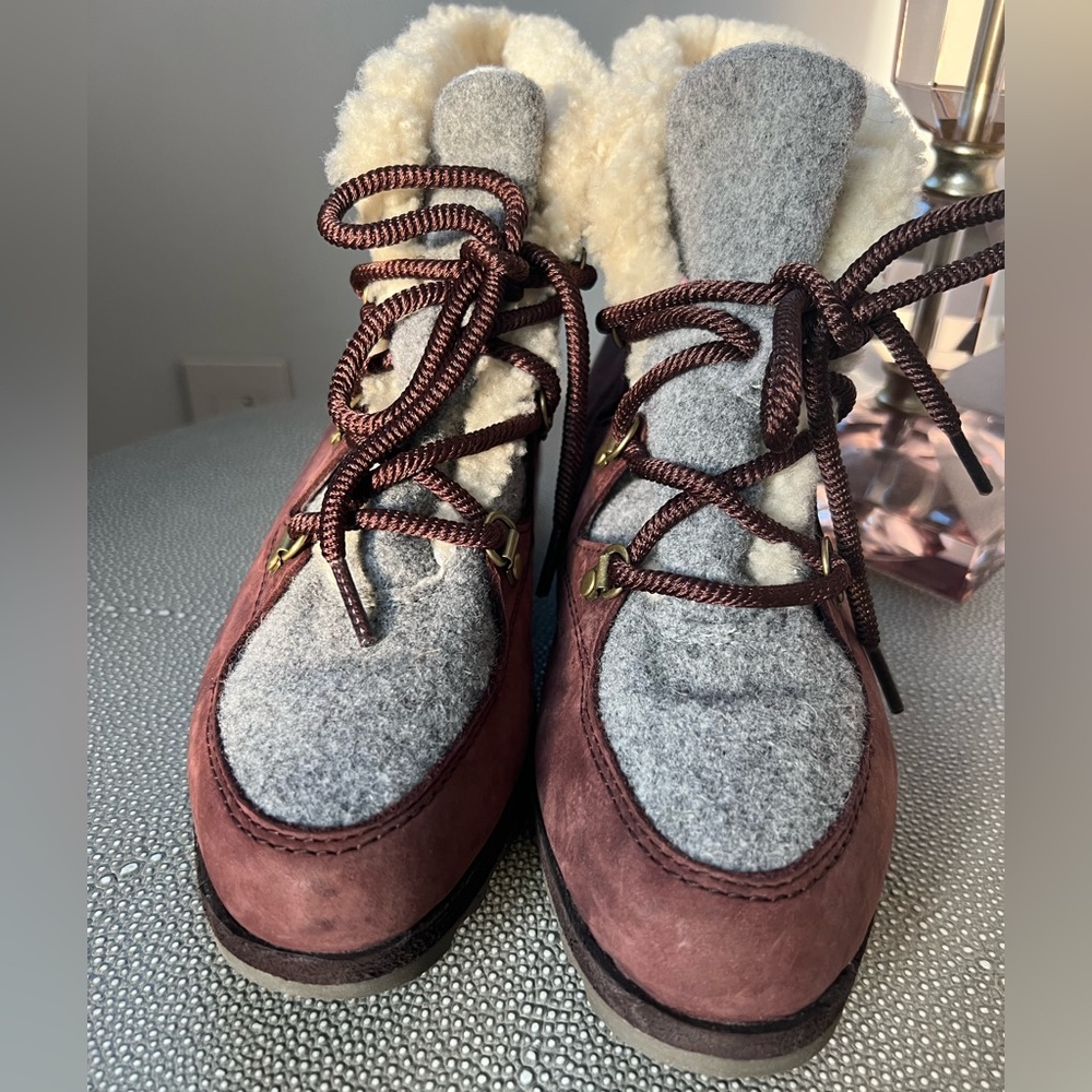 Sorel Womens Shoes Sorel
Sneak Chic Alpine Boots size 8,5